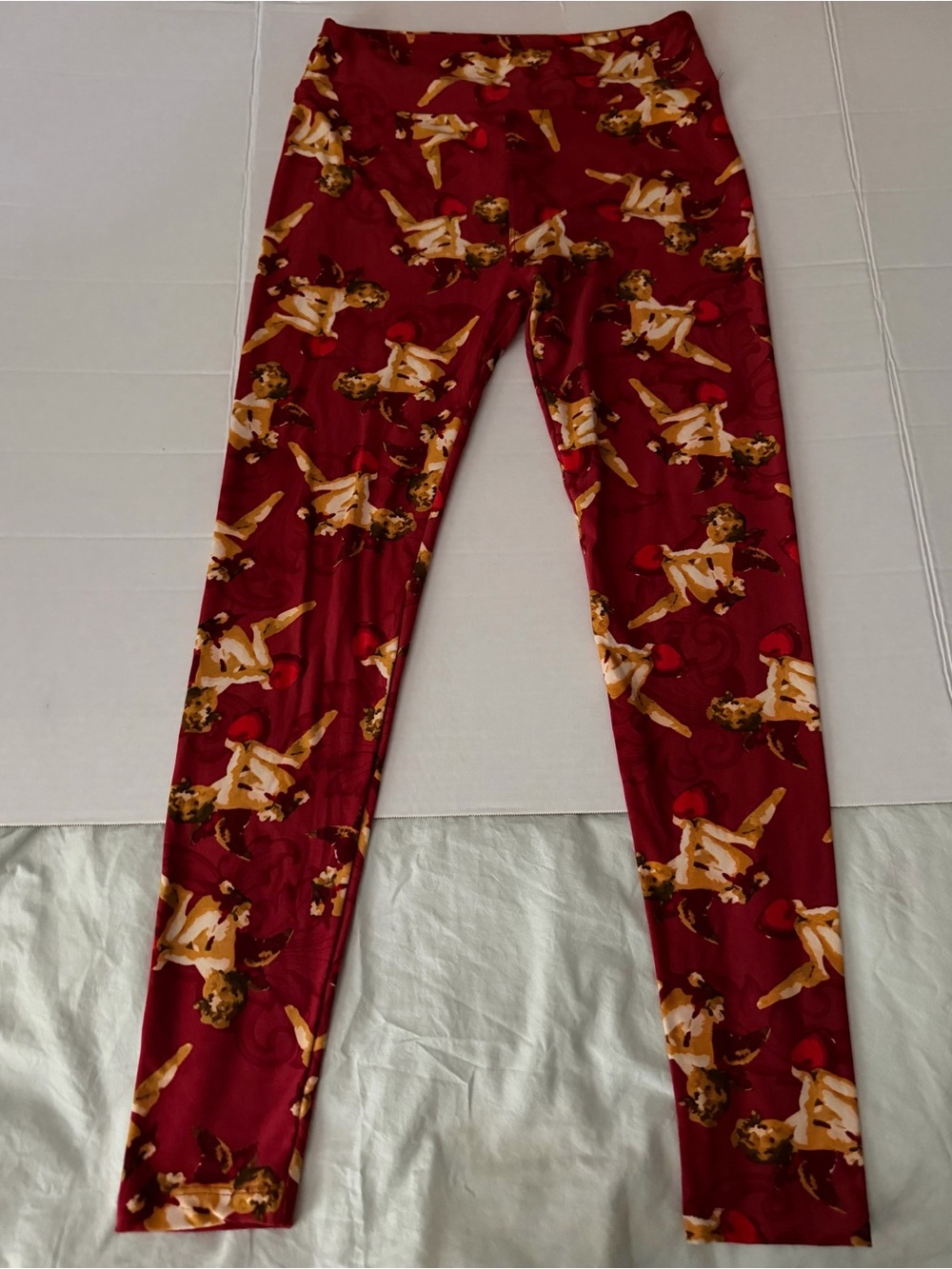 #119 LuLaRoe Red Pinup-Print Leggings
